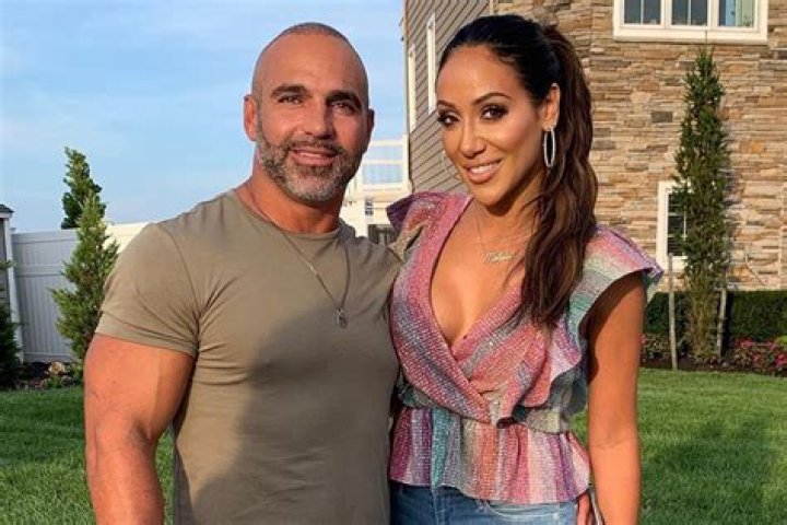 
Who Is Margaret Urlich Partner George Gorga? Singer’s Death Cause As She Passed Away 